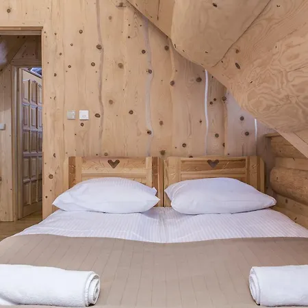 Chalet Udanypobyt Skocznia *